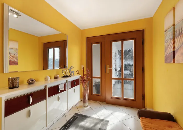 Alexander Feiss 公寓 *